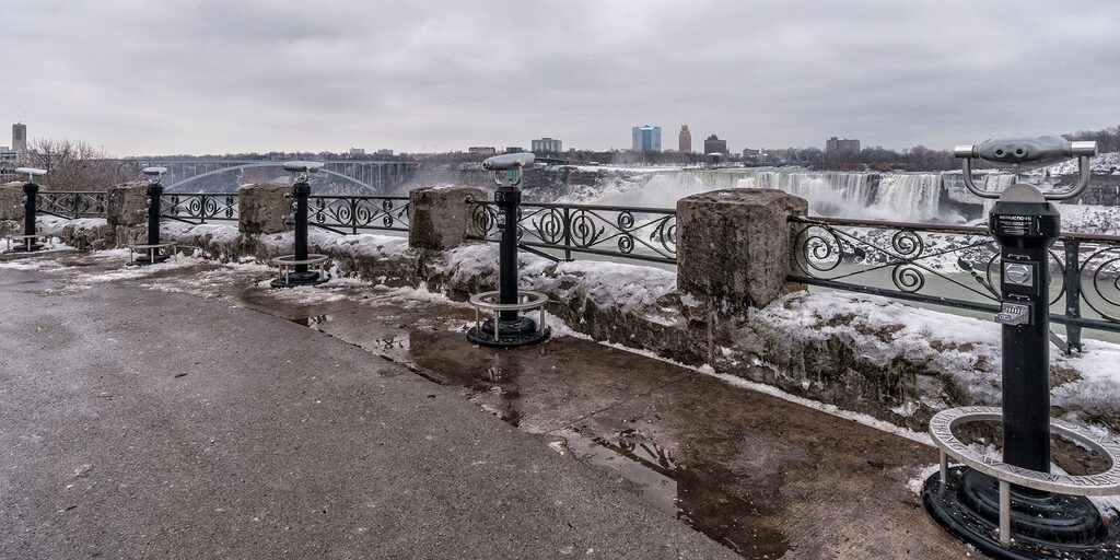 Ниагарский водопад. Мёртвый сезон.