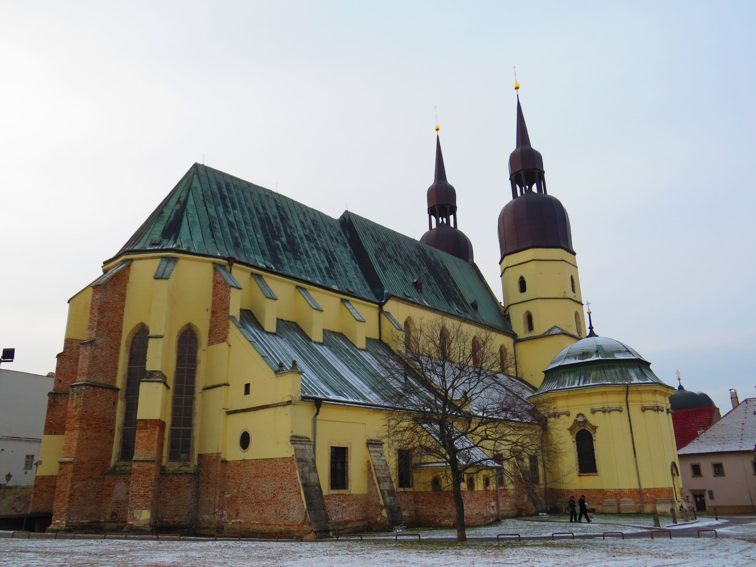 Братислава, анонсик